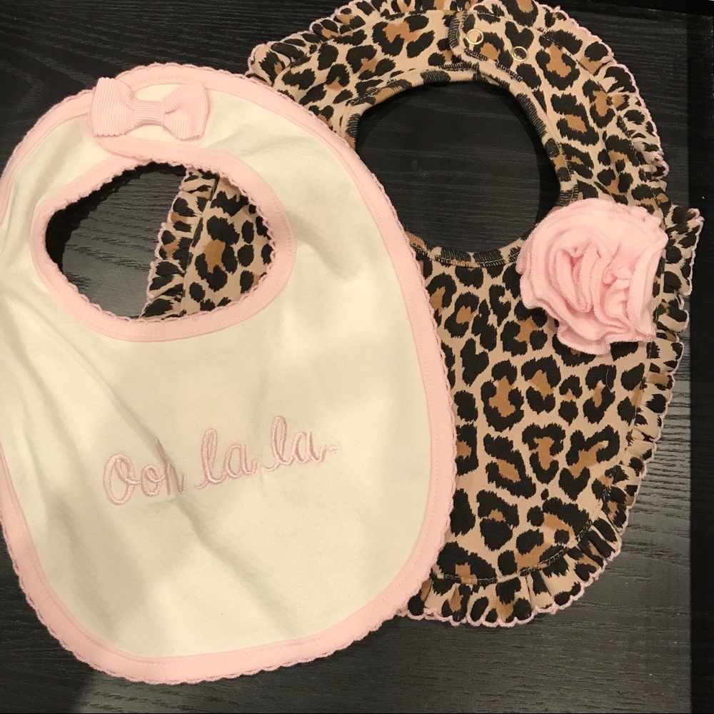 Kate Spade Bib Set